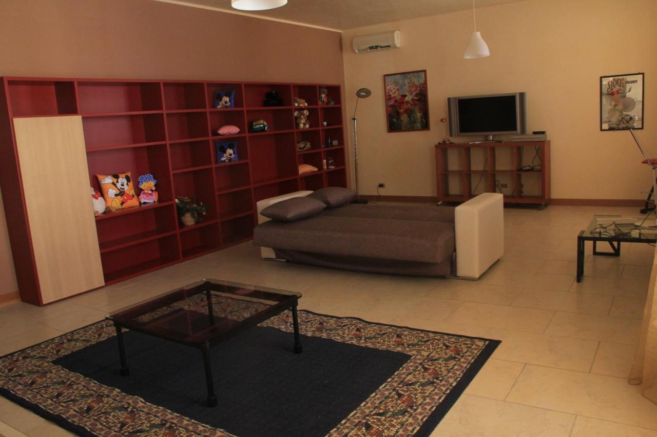 Il Paradiso Di Ele Apartment Syracuse ภายนอก รูปภาพ