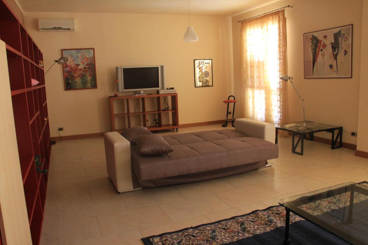 Il Paradiso Di Ele Apartment Syracuse ภายนอก รูปภาพ